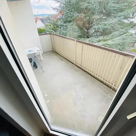 Near Tram L 3 Beds L 2 Sleeping L Own Parking Space Apartmán Bielefeld